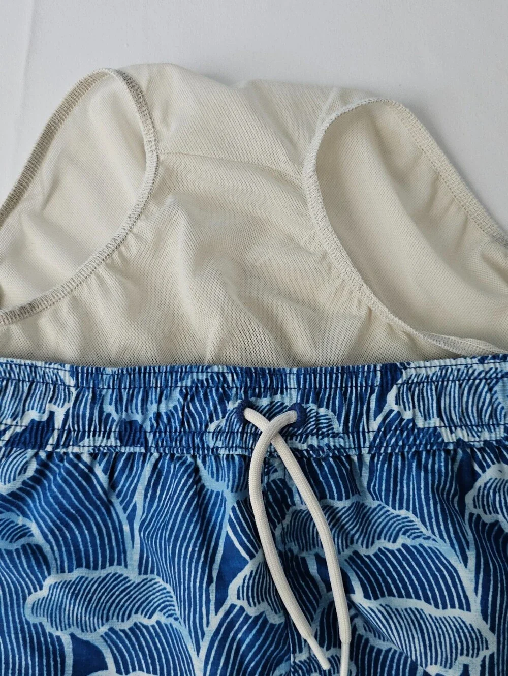 Janie & Jack Boys Blue Tropical Wave Print Swim Trunks Mesh Lined Drawstring 5